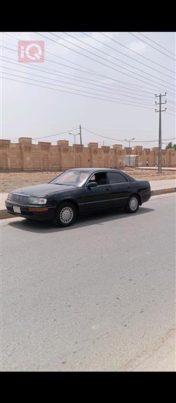 تۆیۆتا کراون